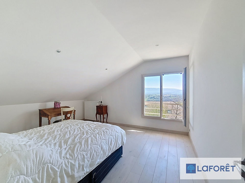 � vendre  Maison Challex (01630)