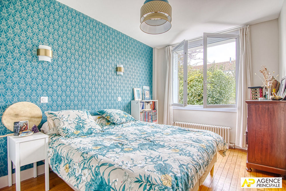 � vendre  Maison Versailles (78000)