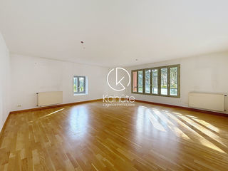  Appartement � vendre 4 pi�ces 133 m�