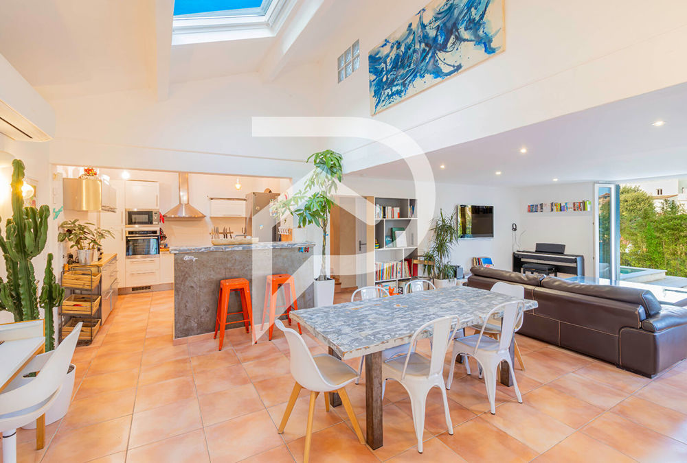 � vendre  Maison Marseille 12