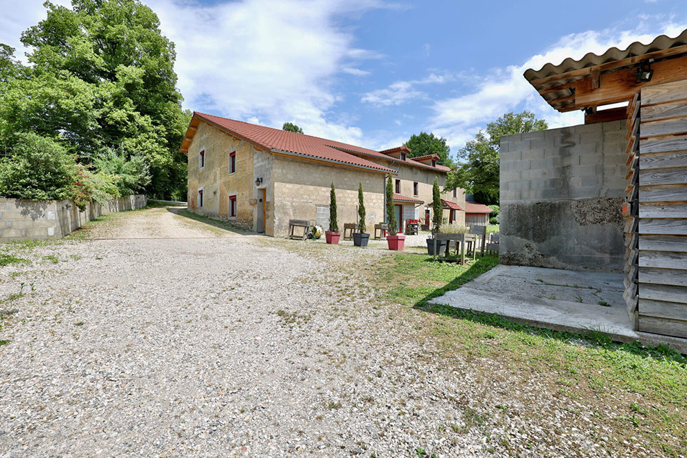 � vendre  Maison Tramol� (38300)