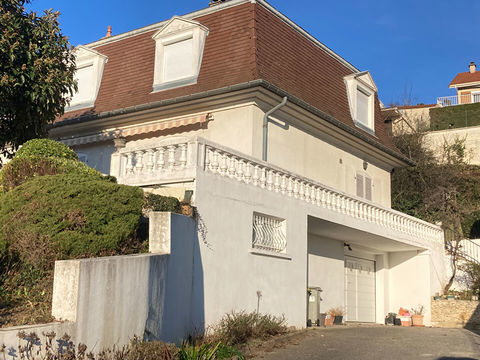   Maison Solaize 7 pi�ce(s) 212 m2 Maison - 7 pi�ce(s) - 212 m�