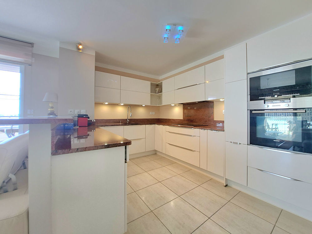 � vendre  Appartement Saint-Rapha�l (83700)