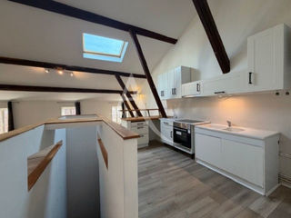  Appartement � louer 4 pi�ces 86 m�