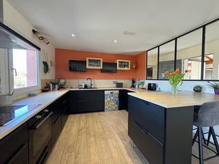  Maison � vendre 9 pi�ces 211 m�