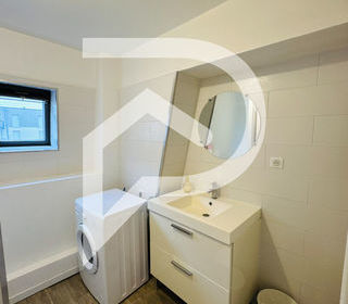  Immeuble � vendre 8 pi�ces 140 m�