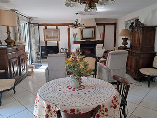  Maison � vendre 8 pi�ces 244 m�