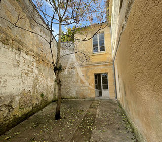  Appartement � louer 4 pi�ces 100 m�