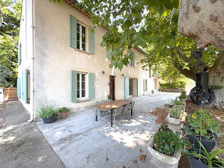  Maison � vendre 7 pi�ces 210 m�