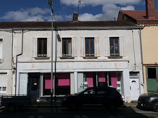  Immeuble � vendre 10 pi�ces 207 m�