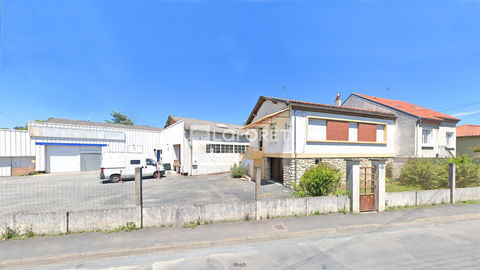 Maison + local commercial 402800 24000 Perigueux