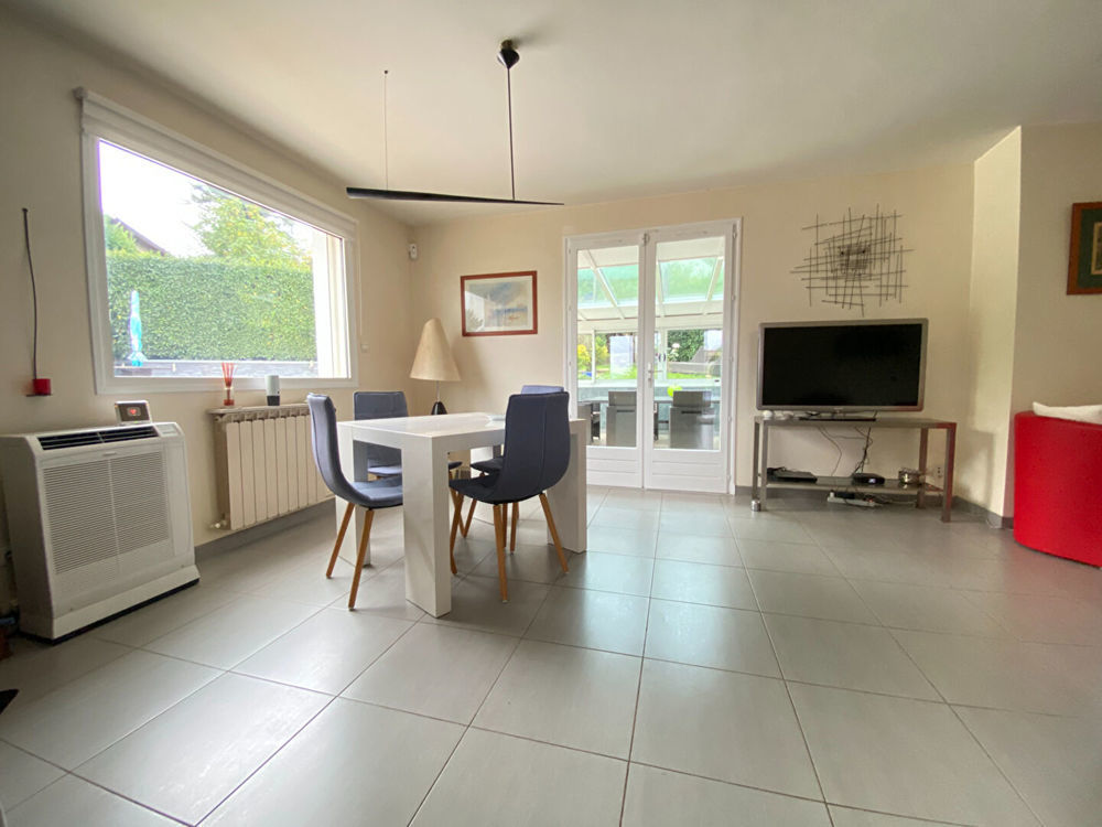 � vendre  Maison Collonges-au-Mont-d'Or (69660)