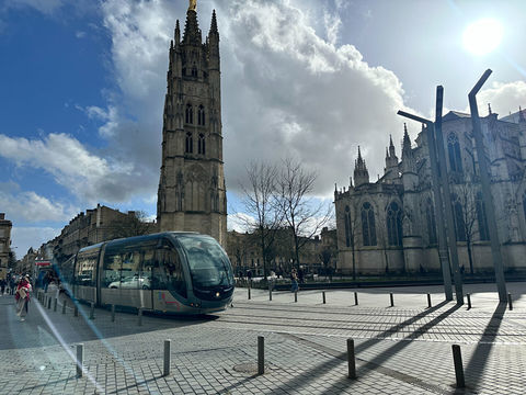Fonds de Restauration , extraction et Terrasse quartier H&ocirc;tel de Ville 144040 33000 Bordeaux