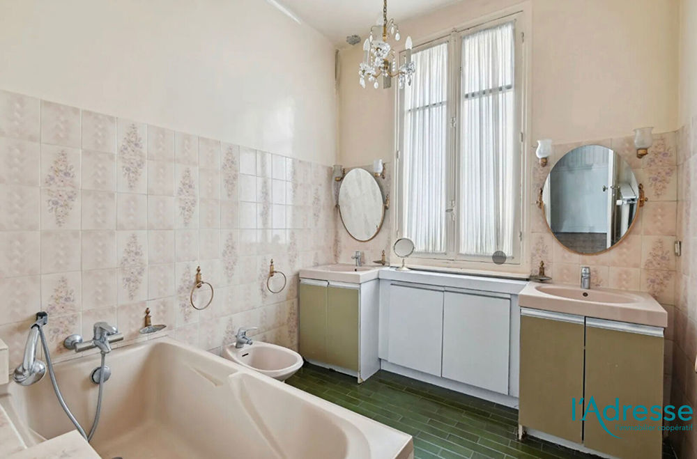 � vendre  Appartement Paris 11