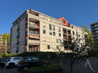  Appartement � vendre 4 pi�ces 108 m�