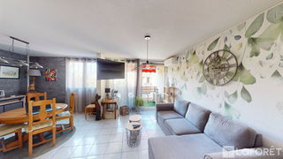  Appartement � vendre 5 pi�ces 84 m� Frejus