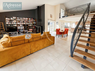  Maison � vendre 5 pi�ces 207 m�