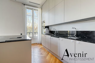  Appartement � louer 3 pi�ces 110 m�