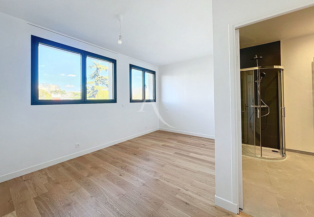 � vendre  Appartement Suresnes (92150)