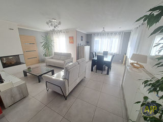  Maison � vendre 6 pi�ces 205 m�