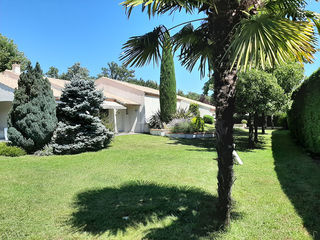  Maison � vendre 8 pi�ces 259 m�