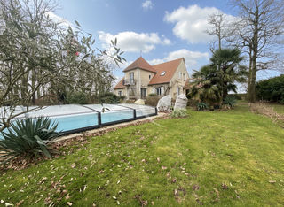  Maison � vendre 8 pi�ces 226 m�