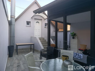  Immeuble � vendre 10 pi�ces 237 m�