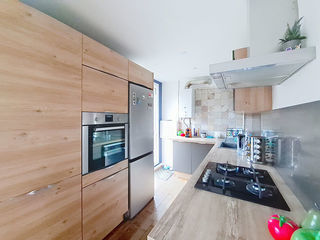  Appartement � vendre 5 pi�ces 75 m�