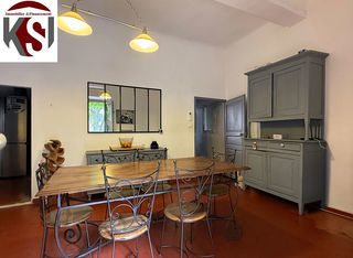  Maison � vendre 6 pi�ces 244 m�