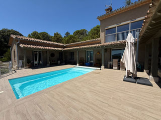  Maison � vendre 8 pi�ces 229 m�