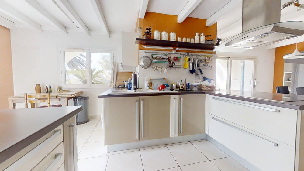 � vendre  Maison Six-Fours-les-Plages (83140)