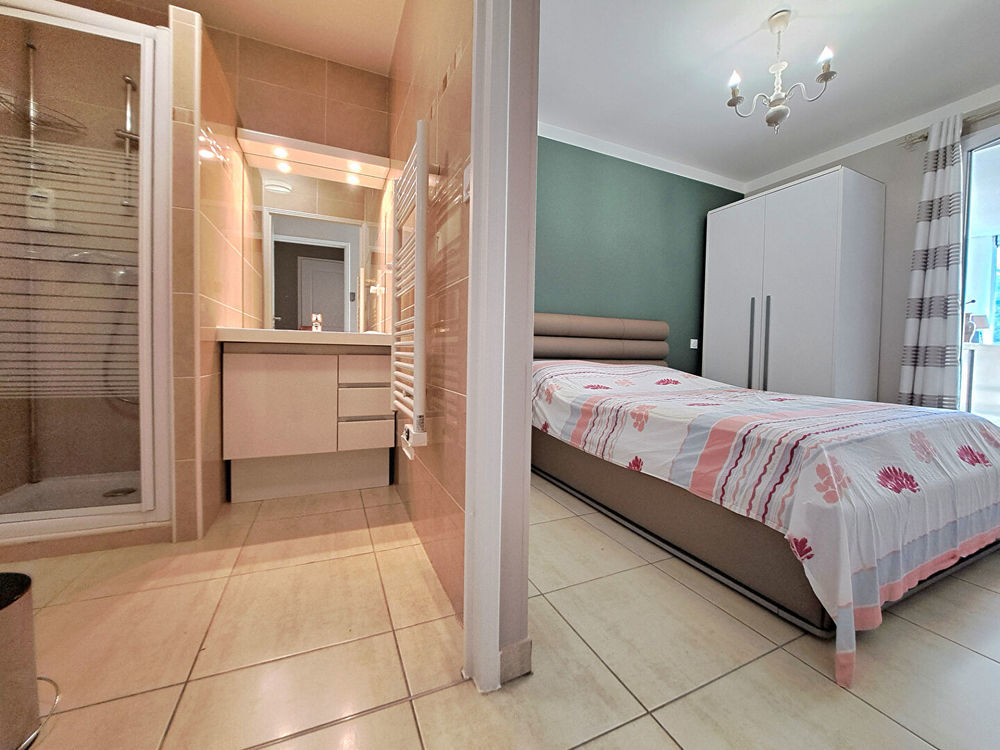 � vendre  Appartement Saint-Rapha�l (83700)