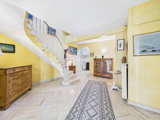  Appartement � vendre 7 pi�ces 200 m�