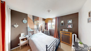  Appartement � vendre 5 pi�ces 84 m� Frejus