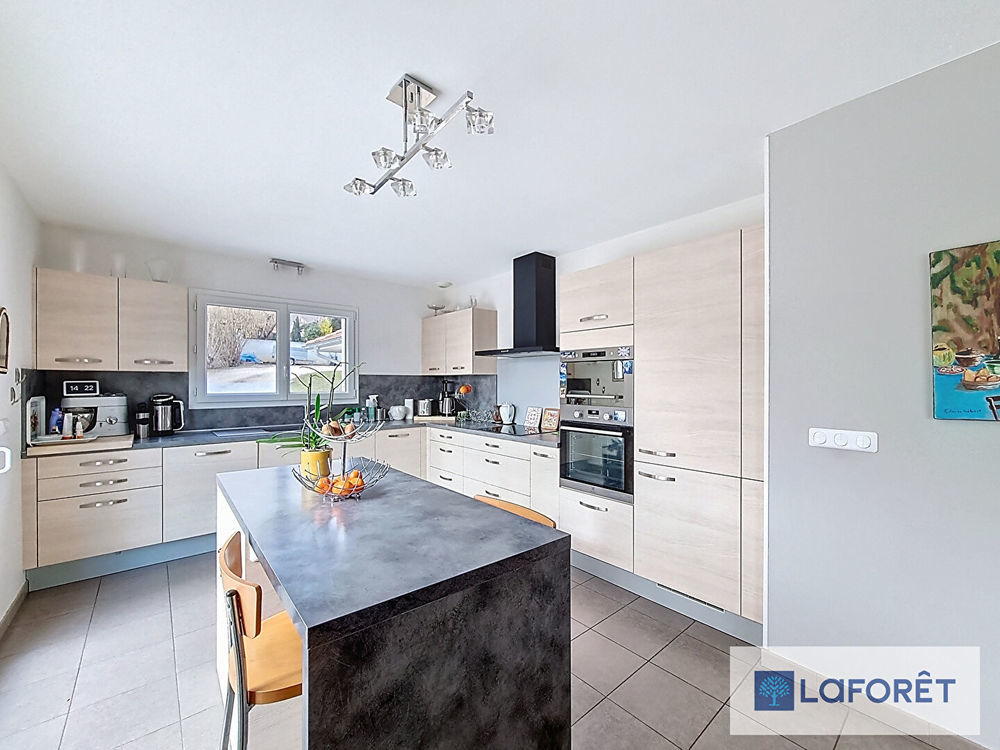 � vendre  Maison Thoiry (01710)