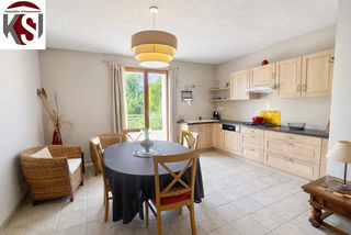  Maison � vendre 8 pi�ces 240 m�