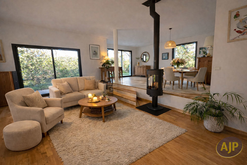 � vendre  Maison Sautron (44880)