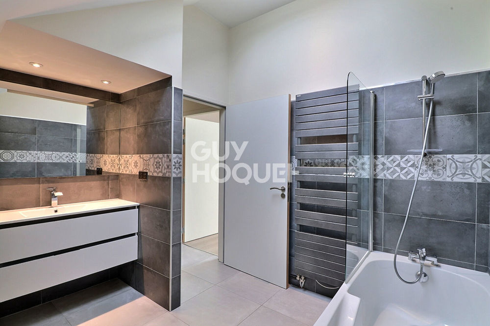 � vendre  Maison Challes-les-Eaux (73190)