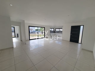  Maison � vendre 4 pi�ces 130 m�