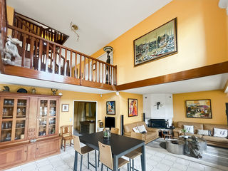  Maison � vendre 7 pi�ces 214 m�