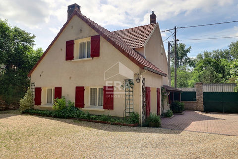   Maison familiale 130 m� � vendre � Guillerval - 4 chambres - Jardin - Proche �tampes Maison - 5 pi�ce(s) - 130 m�