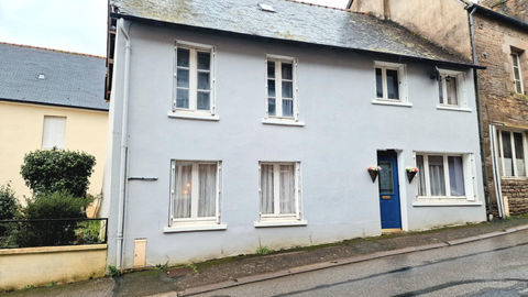   MORBIHAN Maison de ville de 3 chambres , 2 WC, avec patio et petit jardin Maison - 4 pi�ce(s) - 85 m�