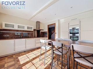  Maison � vendre 8 pi�ces 240 m�