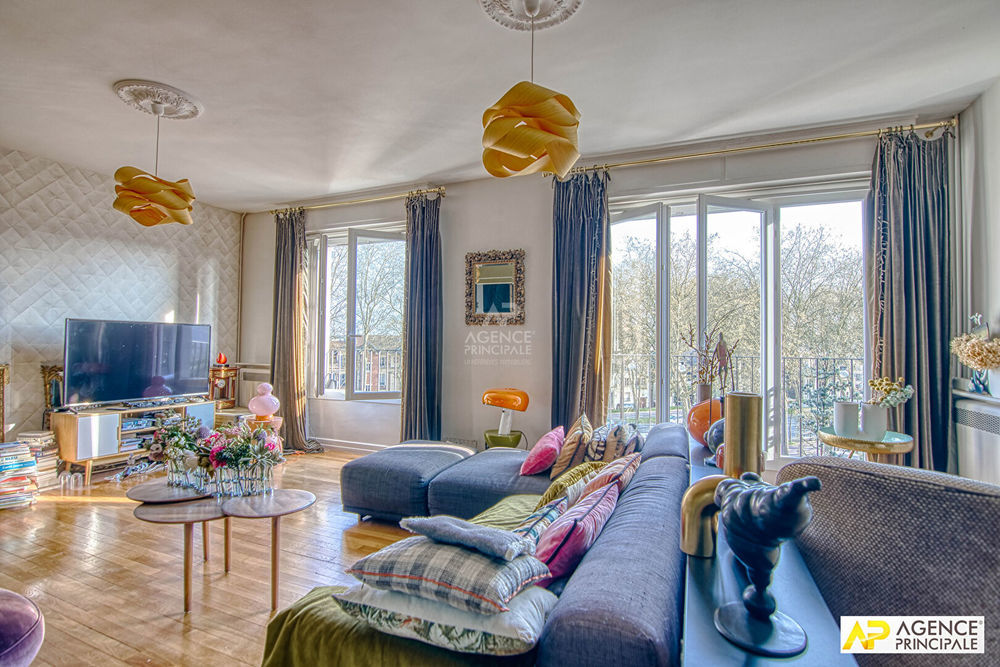 � vendre  Appartement Versailles (78000)