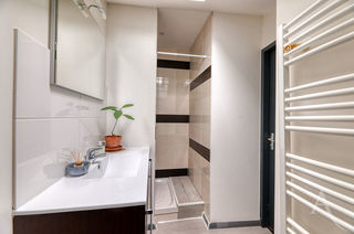  Immeuble � vendre 7 pi�ces 124 m�