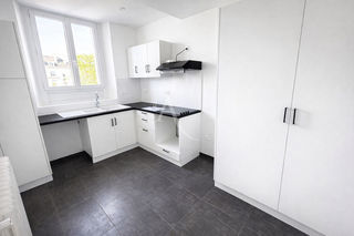  Appartement � louer 3 pi�ces 77 m�