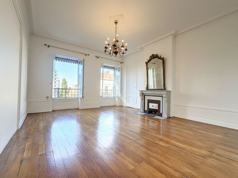  Appartement � vendre 4 pi�ces 105 m�