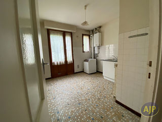  Maison � vendre 5 pi�ces 246 m�