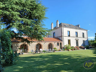  Maison � vendre 12 pi�ces 350 m�