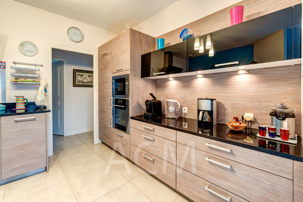 � vendre  Maison Le Mesnil-le-Roi (78600)